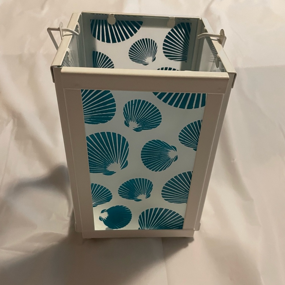 Blue Seashell Open Top Lantern